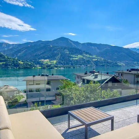 View - By Alpen Semesterbostad Zell am See